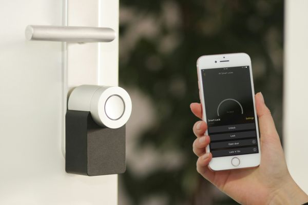 Elevate your home"s security: the ultimate uk homeowner"s guide to smart locks and video doorbells