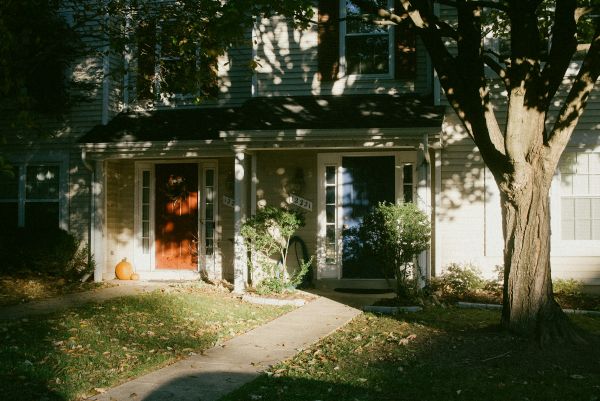 Maximize comfort: innovative entryway strategies for uk homeowners to minimize heat loss