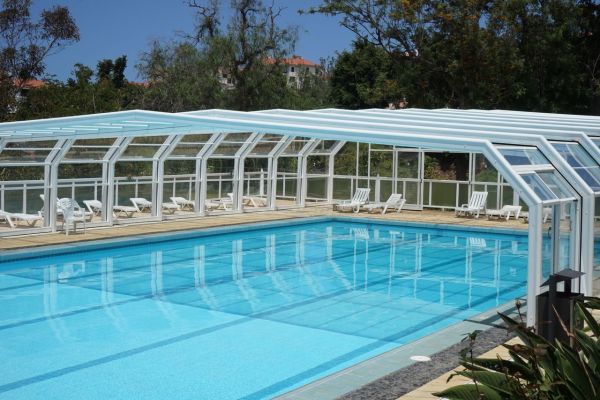 Top strategies to reduce water loss in your uk home swimming pool