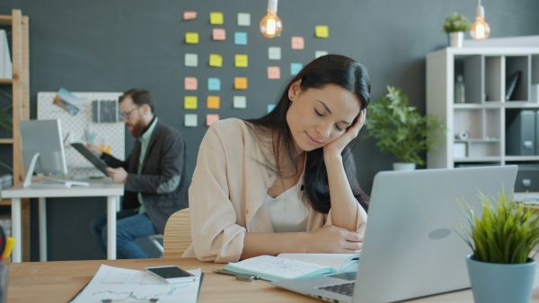 Vital 2023 insights for uk employers: mastering maternity and paternity leave regulations